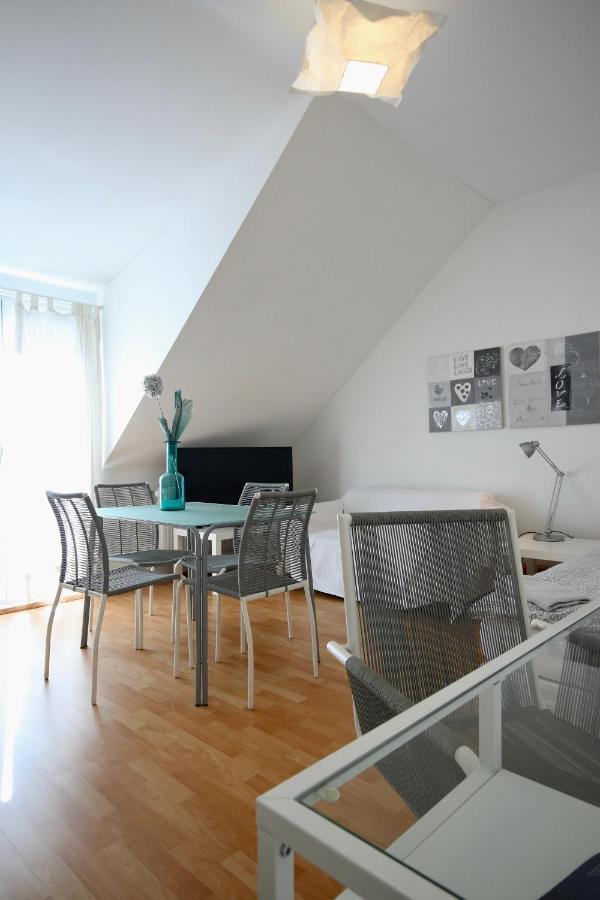 Moderne Studio Apartments Und 4 Zimmer Wohnungen In Oberhausen, Ideal Fuer Geschaeftsreisende Und Monteure Exteriér fotografie